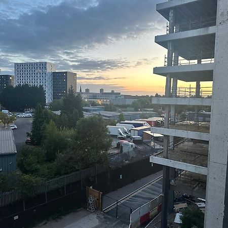 Ferienwohnung Salford Quays Manchester Exterior foto